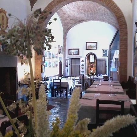 Hotel Cisterna Nel Borgo Castiglione dʼOrcia Exterior foto